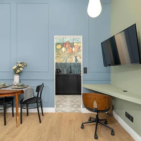 Stylish Close To Market Square By Renters *